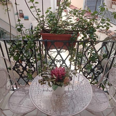 La Vie En Rose - Casa Vacanze Diamante Eksteriør billede